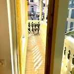 Confort Coeur De Grand Balcon Le Neouvielle Apartamento