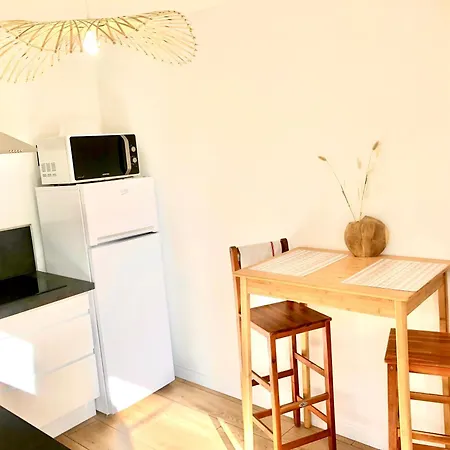 Confort Coeur De Grand Balcon Le Neouvielle Apartmán *