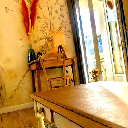 Confort Coeur De Grand Balcon Le Neouvielle *