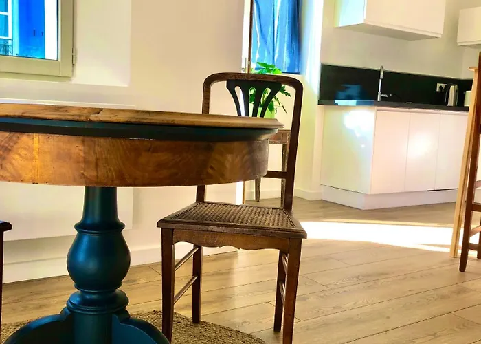 Confort Coeur De Grand Balcon Le Neouvielle