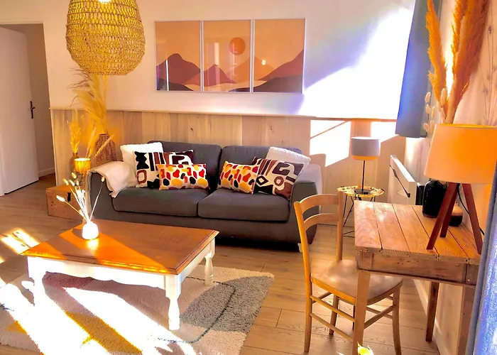 Confort Coeur De Grand Balcon Le Neouvielle アパート バニエール・ド・ビゴール