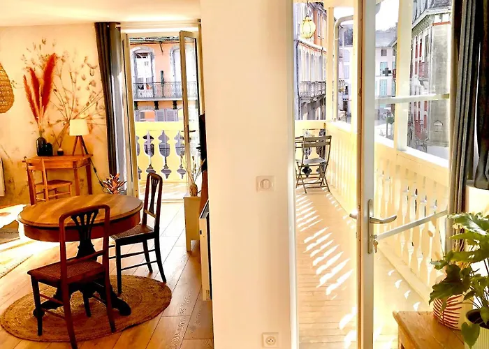 Confort Coeur De Grand Balcon Le Neouvielle *