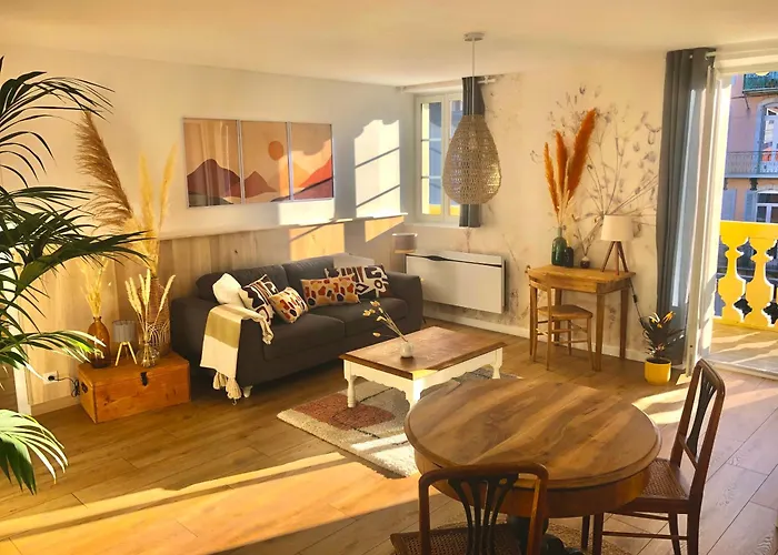 Confort Coeur De Grand Balcon Le Neouvielle