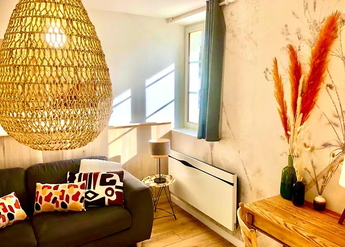 Confort Coeur De Grand Balcon Le Neouvielle バニエール・ド・ビゴール