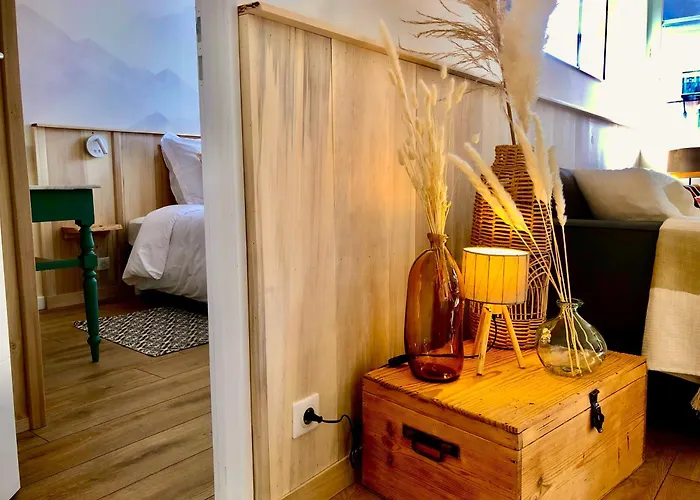 Confort Coeur De Grand Balcon Le Neouvielle * バニエール・ド・ビゴール